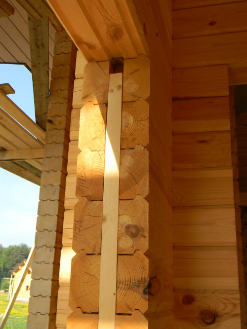 Работа профессионалов деревянного домостроения